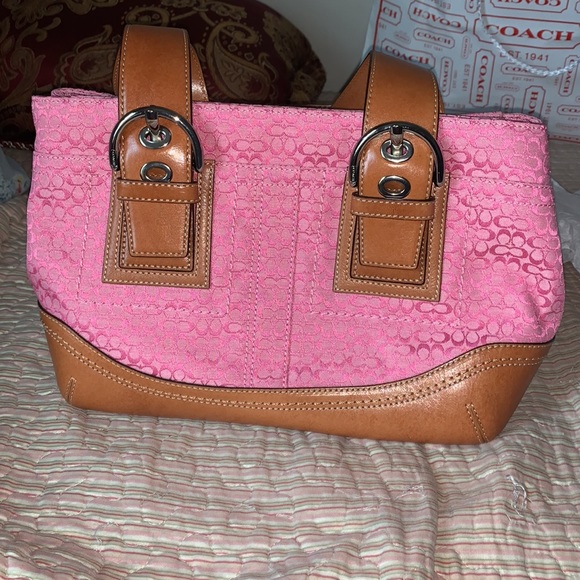 Coach Handbags - Authentic Coach Purse